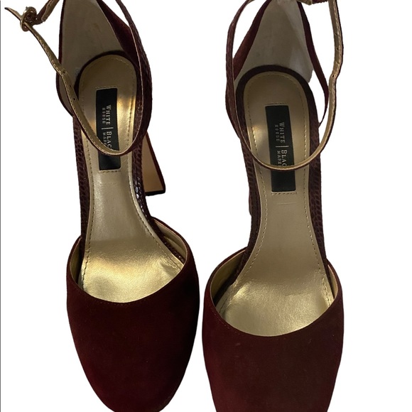 WHBM Velvet Maroon Sandals - Picture 6 of 7